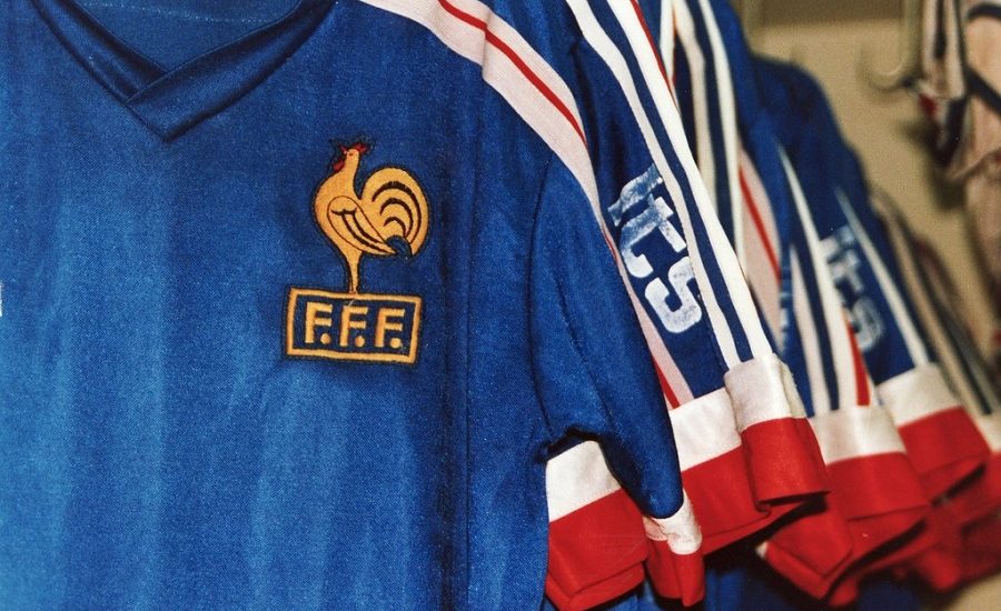 Comment vérifier l’authenticité d'un maillot vintage ?