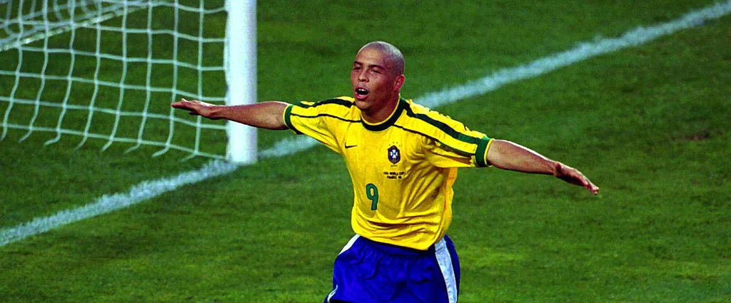 MAILLOTS DE FOOTBALL VINTAGES DES ANNÉES 90