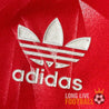 Logo Adidas sur le maillot Liverpool vintage